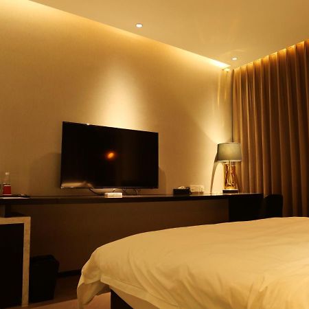 林人酒店 Jingan Luaran gambar